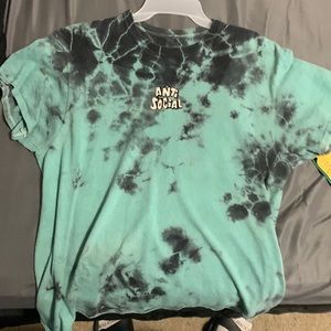Nice antisocial, teal greenish shirt